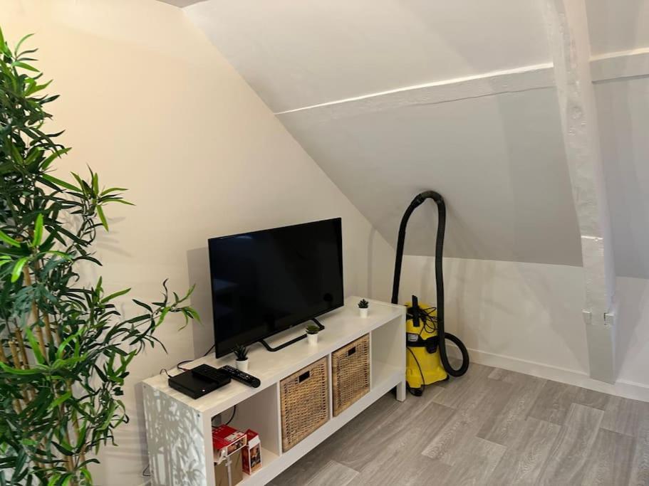 Appartement Centre Ville Lillebonne 2Eme Etage Exterior photo